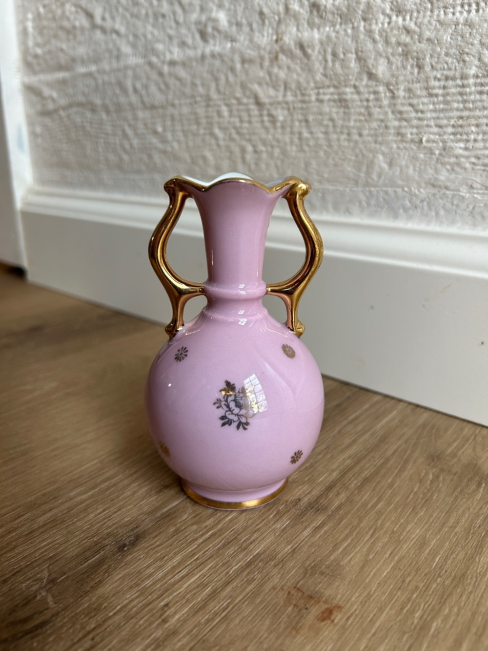 Limoges Pink Porcelain Double-Handled Vase with Gold Trim - Picture 6 of 13